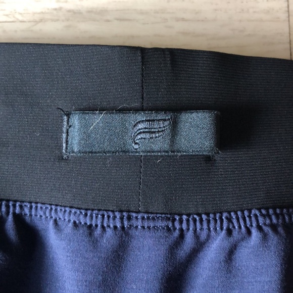 Fabletics 9” inseam shorts - Picture 3 of 5
